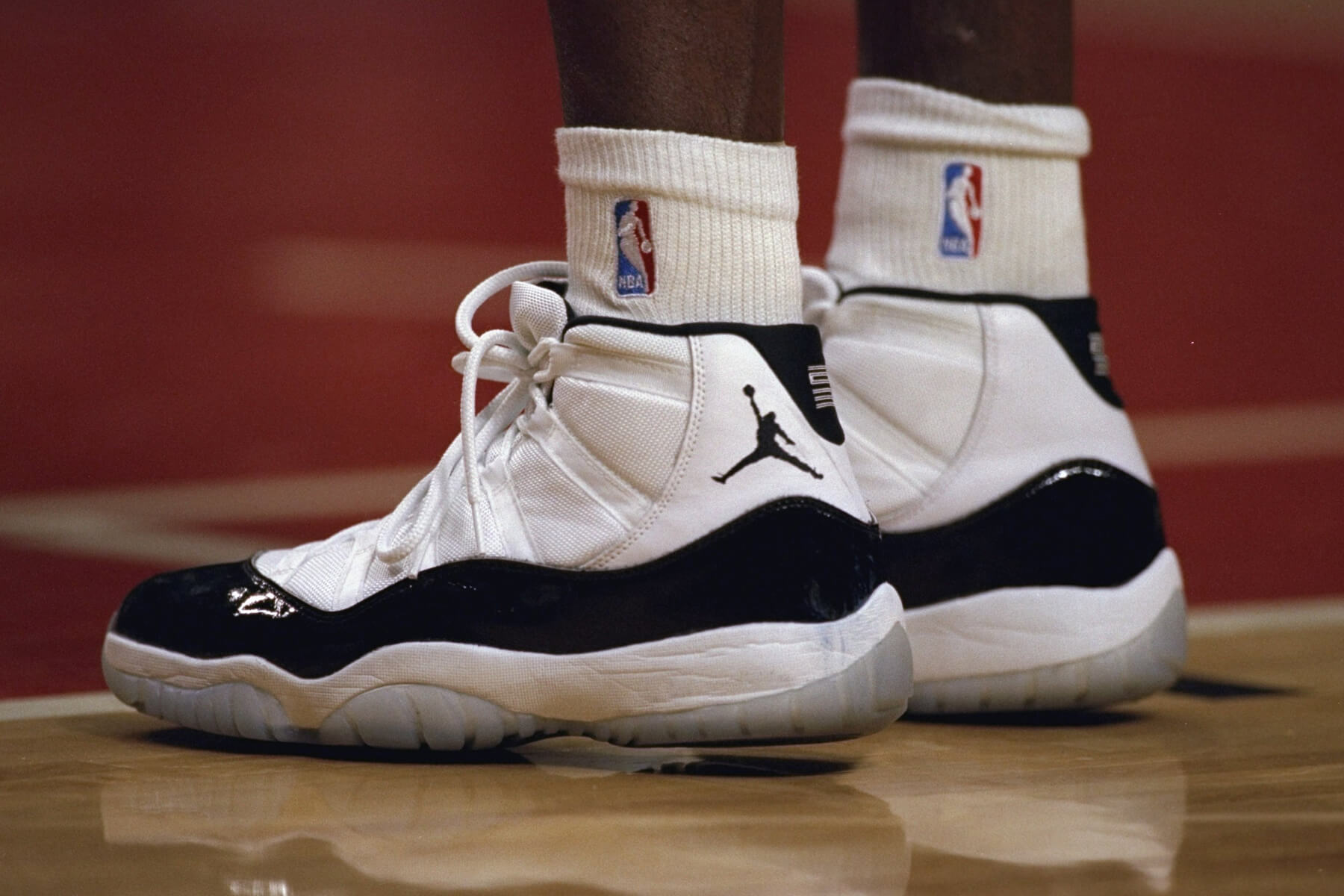 Air Jordan 11 Concord Dirilis, Salah Satu Sepatu Terbaik Michael Jordan